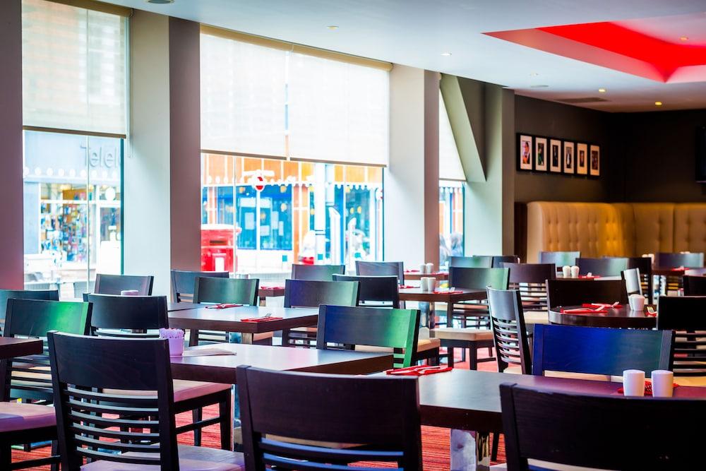 Ramada Encore Leicester City Centre Екстериор снимка