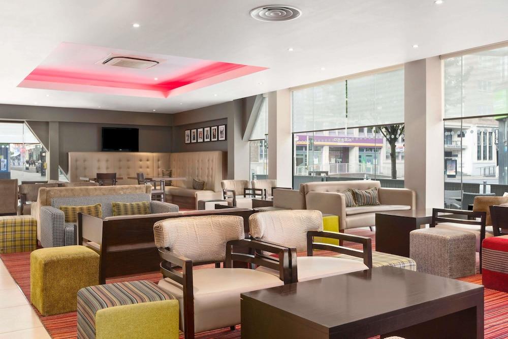 Ramada Encore Leicester City Centre Екстериор снимка