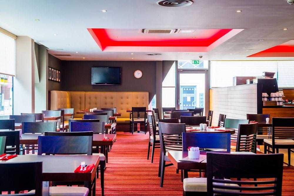 Ramada Encore Leicester City Centre Екстериор снимка